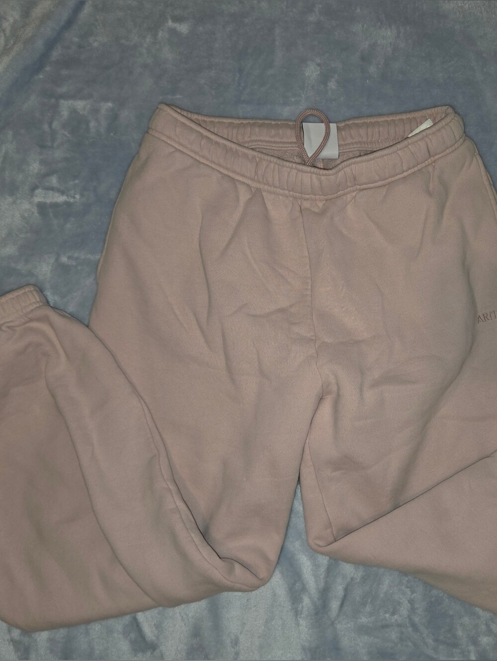 Aritzia Sweatpants Ankle Cuff Dusty Rose Colour